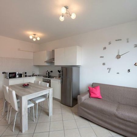 באוונו Be Lake Apartment מראה חיצוני תמונה